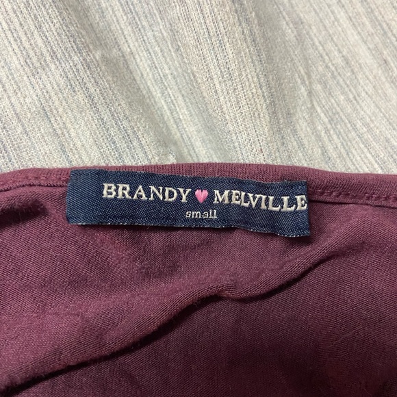 Brandy Melville Cropped Halter - Picture 3 of 3